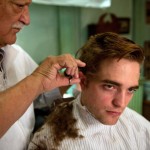 Robert Pattinson in una scena del film, foto stampa